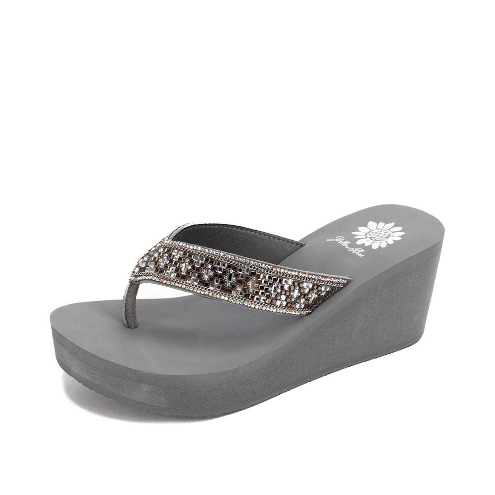 YELLOW BOX FLIP FLOP ETTA COLOR GRAY NEW IN BOX MEDIUM WIDTH FIRM PRICE